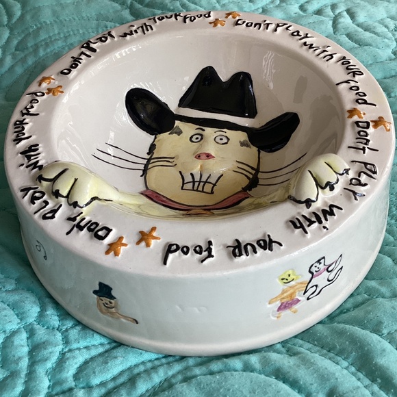 VINTAGE ‘DON’T PLAY WITH YOUR FOOD’ CERAMIC 3-D DOG BOWL - Picture 2 of 7